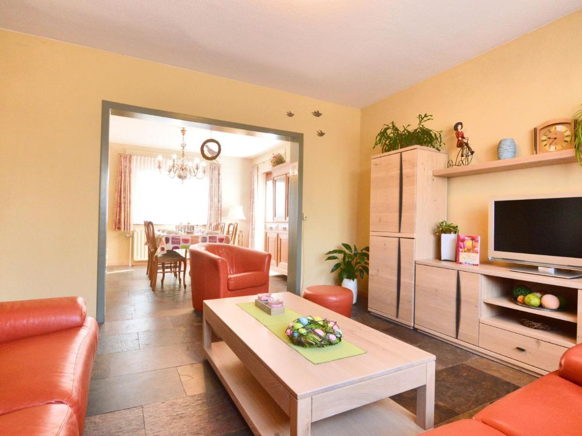 Traditional Holiday Home In B Tgenbach With Sauna Butgenbach Buitenkant foto
