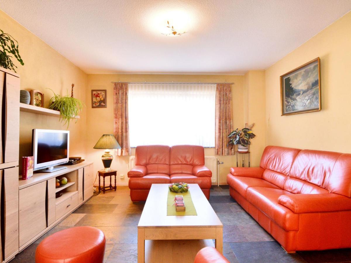 Traditional Holiday Home In B Tgenbach With Sauna Butgenbach Buitenkant foto