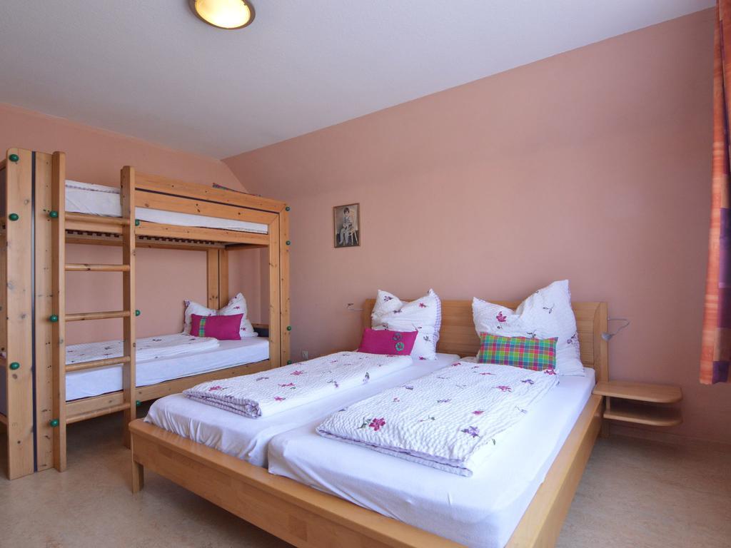 Traditional Holiday Home In B Tgenbach With Sauna Butgenbach Buitenkant foto